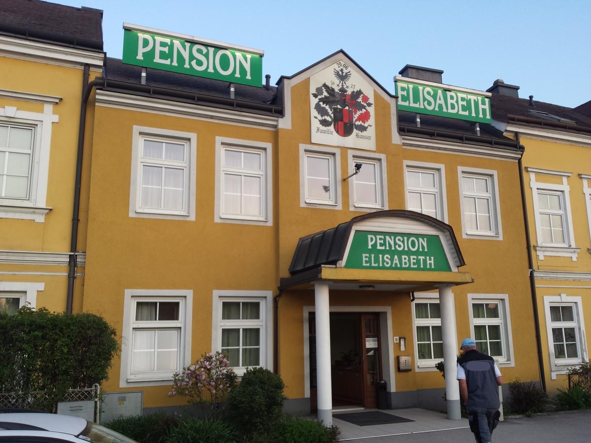 Pension Elisabeth Sankt Poelten Exteriör bild